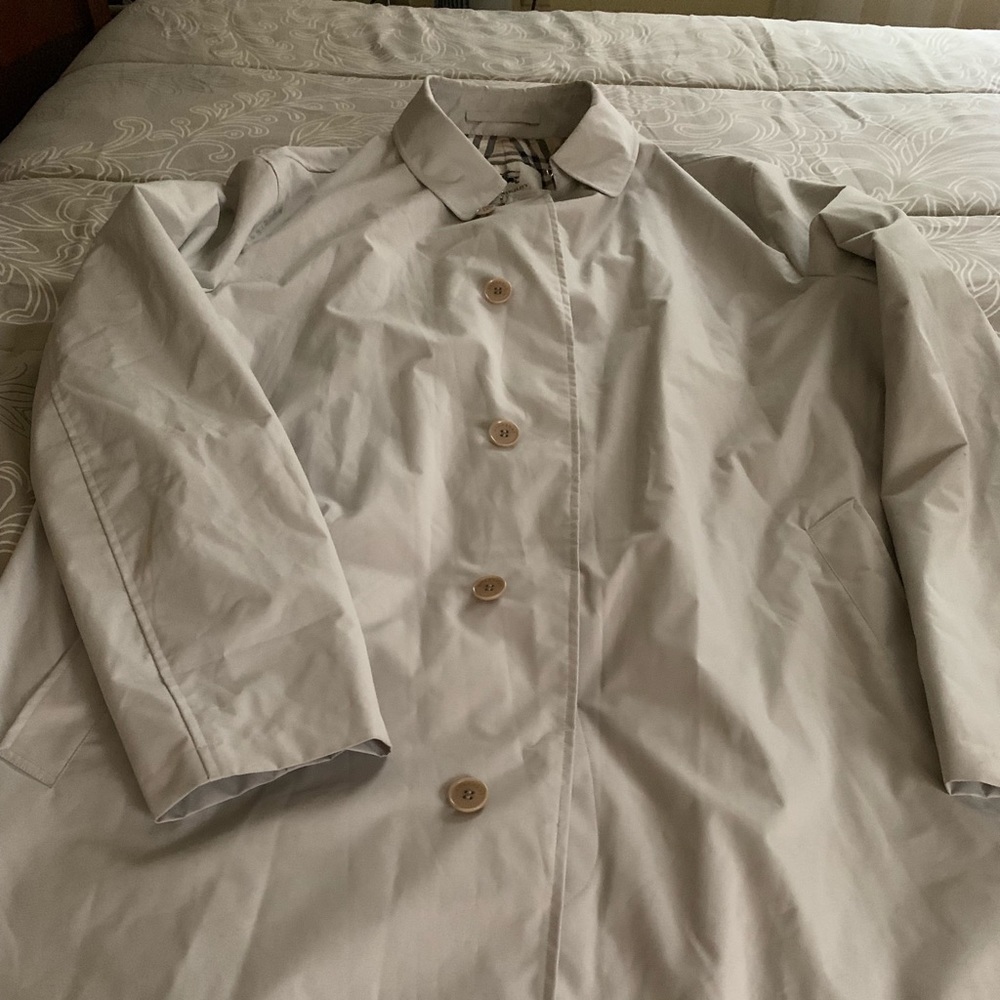 Men’s Burberry Trench Coat